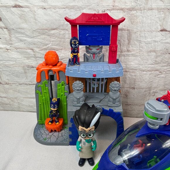PJ Masks Mystery Mountain Seeker Play Set Car Figure Lot - Picture 3 of 13